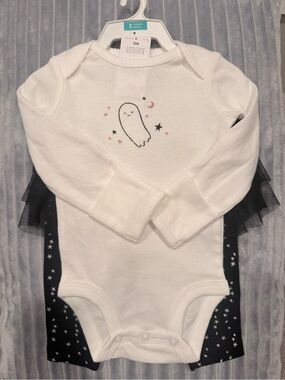 NWT Carter’s infant girl two piece Halloween outfit size 3 months